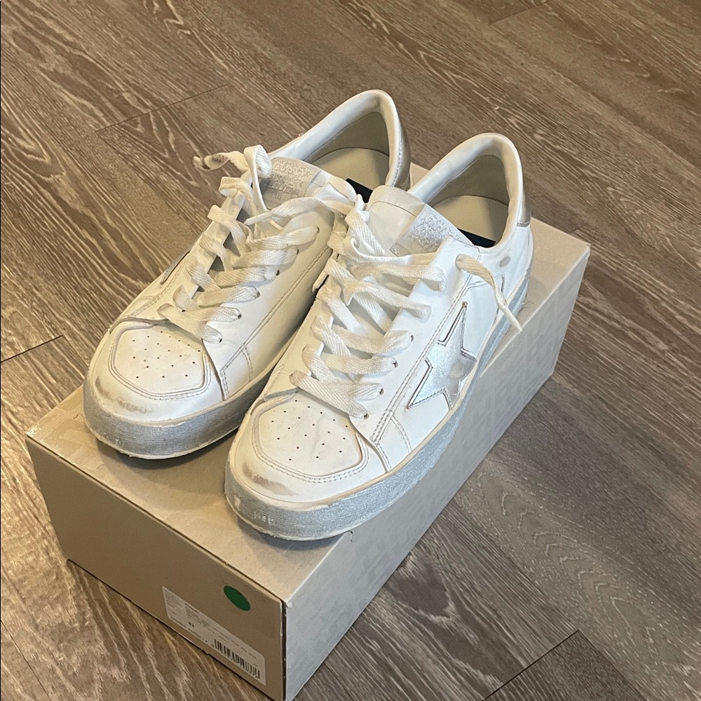 “Stardan” Golden Goose Sneakers
